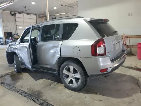 1C4NJDEB1HD170165 2017 JEEP COMPASS - Image 2