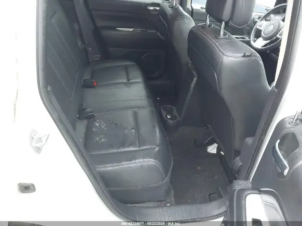 1C4NJDEB1HD176161 2017 JEEP COMPASS - Image 8