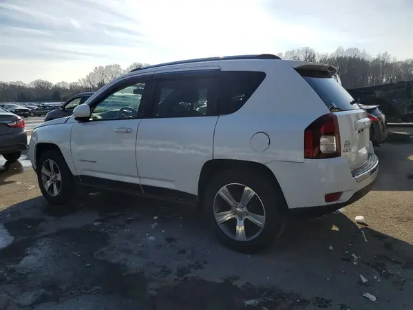 1C4NJDEB1HD176600 2017 JEEP COMPASS - Image 2