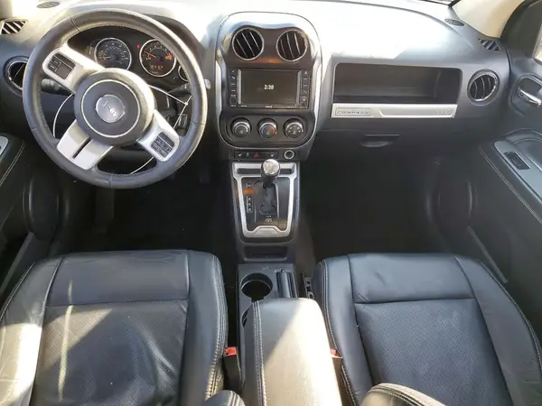 1C4NJDEB1HD176600 2017 JEEP COMPASS - Image 8