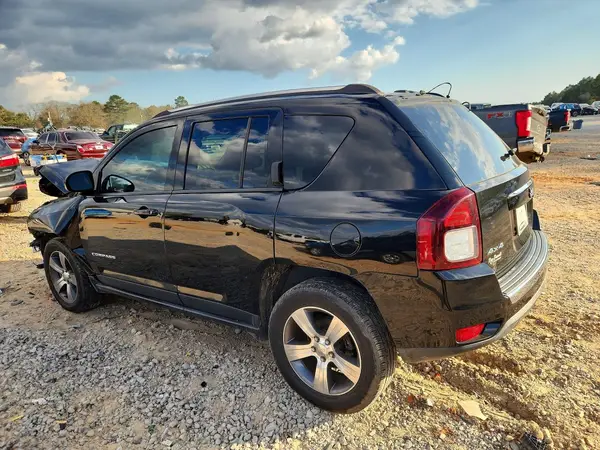 1C4NJDEB1HD177150 2017 JEEP COMPASS - Image 2