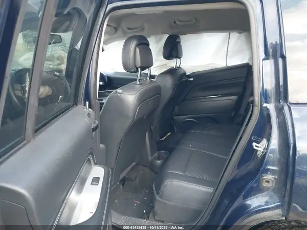 1C4NJDEB1HD210020 2017 JEEP COMPASS - Image 8