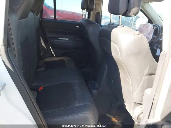 1C4NJDEB2GD587275 2016 JEEP COMPASS - Image 8