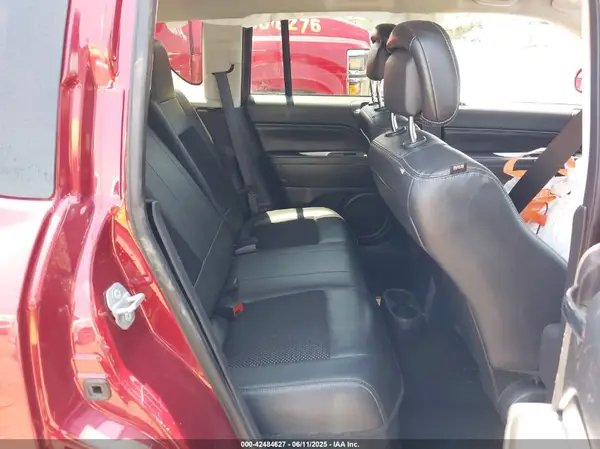 1C4NJDEB2GD588040 2016 JEEP COMPASS - Image 8