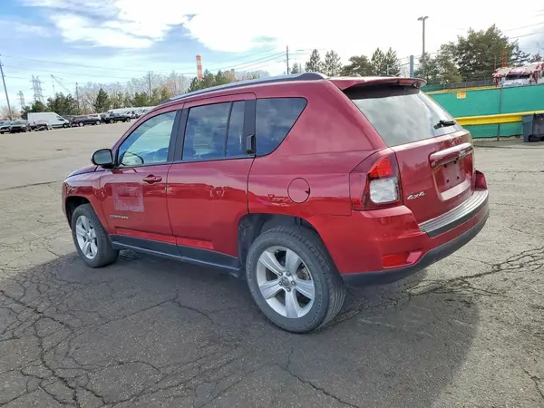 1C4NJDEB2GD658569 2016 JEEP COMPASS - Image 2