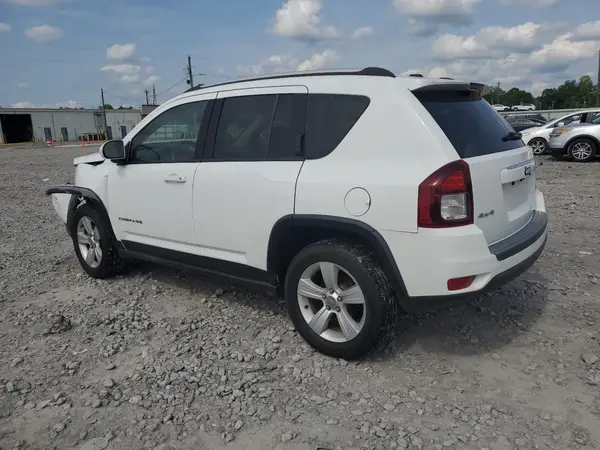 1C4NJDEB2GD685707 2016 JEEP COMPASS - Image 2
