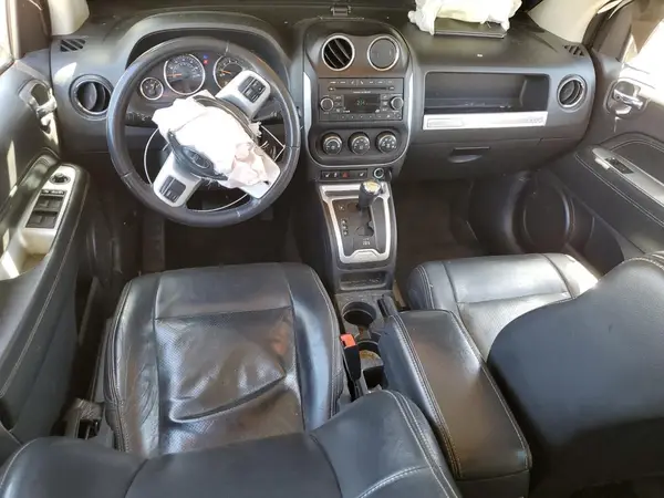 1C4NJDEB2GD714557 2016 JEEP COMPASS - Image 8