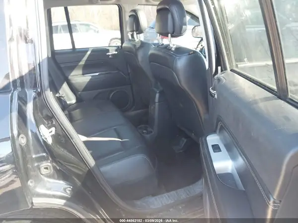 1C4NJDEB2GD745713 2016 JEEP COMPASS - Image 8