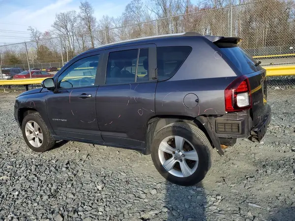 1C4NJDEB2GD759028 2016 JEEP COMPASS - Image 2