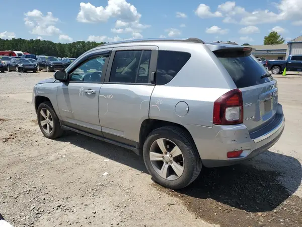 1C4NJDEB2GD762785 2016 JEEP COMPASS - Image 2