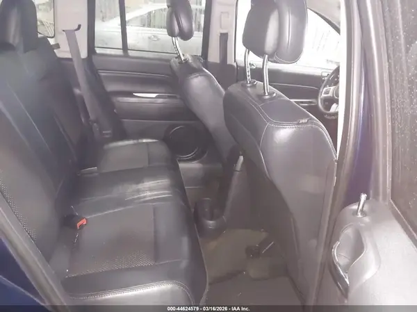 1C4NJDEB2GD781157 2016 JEEP COMPASS - Image 8
