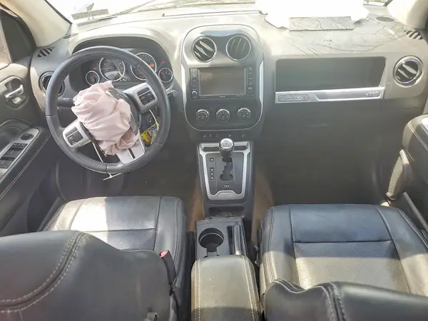 1C4NJDEB2GD795740 2016 JEEP COMPASS - Image 8