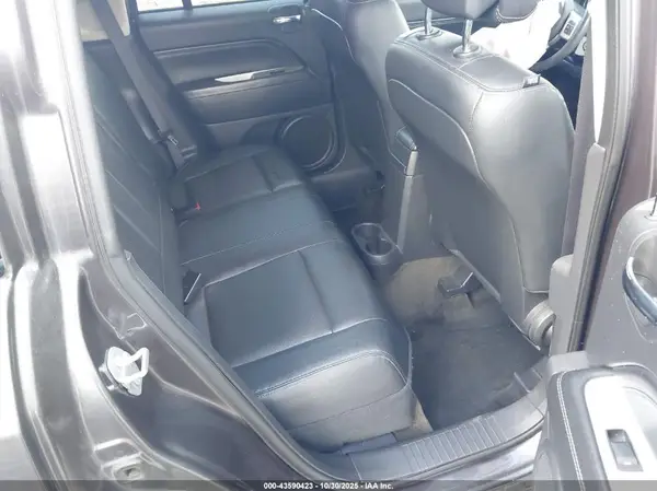 1C4NJDEB2GD798816 2016 JEEP COMPASS - Image 8