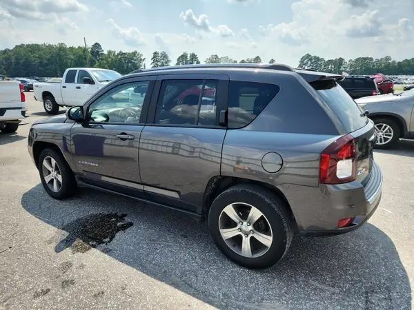 1C4NJDEB2GD814271 2016 JEEP COMPASS - Image 2