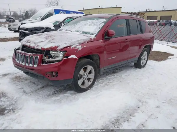 1C4NJDEB2HD100397 2017 JEEP COMPASS - Image 2