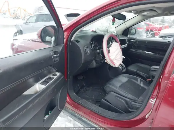 1C4NJDEB2HD100397 2017 JEEP COMPASS - Image 8