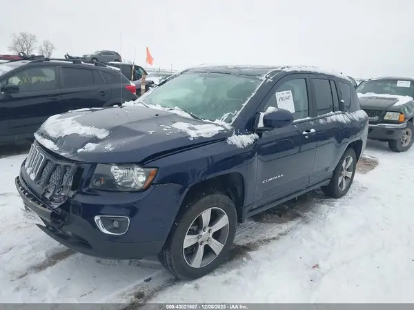 1C4NJDEB2HD103204 2017 JEEP COMPASS - Image 2
