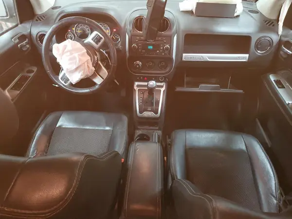 1C4NJDEB2HD106183 2017 JEEP COMPASS - Image 8