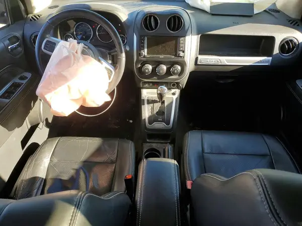 1C4NJDEB2HD108631 2017 JEEP COMPASS - Image 8