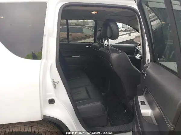 1C4NJDEB2HD110539 2017 JEEP COMPASS - Image 8