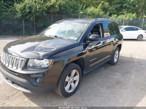 1C4NJDEB2HD145212 2017 JEEP COMPASS - Image 2