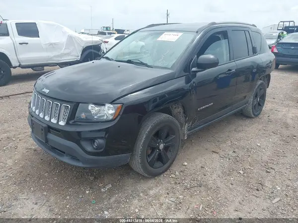 1C4NJDEB2HD154590 2017 JEEP COMPASS - Image 2