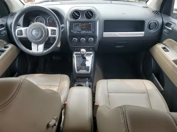1C4NJDEB2HD167694 2017 JEEP COMPASS - Image 8