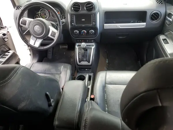 1C4NJDEB2HD168148 2017 JEEP COMPASS - Image 8