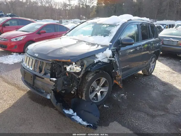 1C4NJDEB2HD168392 2017 JEEP COMPASS - Image 2