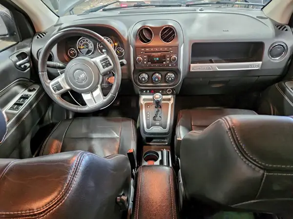 1C4NJDEB2HD171762 2017 JEEP COMPASS - Image 8