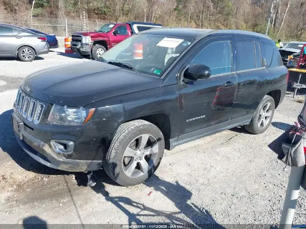 1C4NJDEB2HD177030 2017 JEEP COMPASS - Image 2