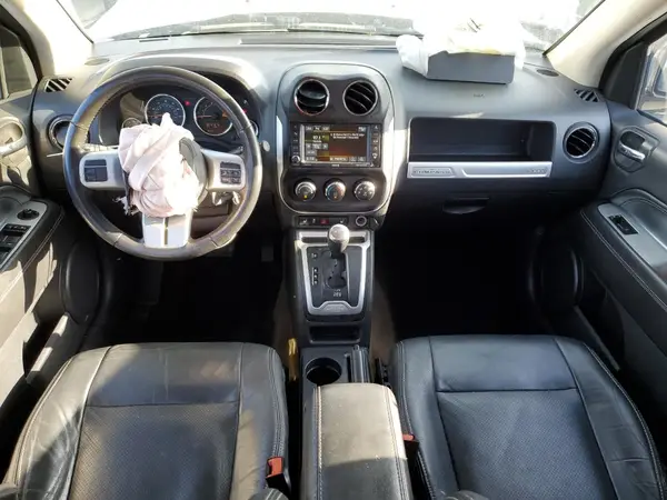 1C4NJDEB2HD177142 2017 JEEP COMPASS - Image 8