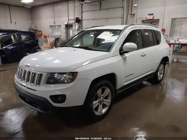 1C4NJDEB2HD191039 2017 JEEP COMPASS - Image 2