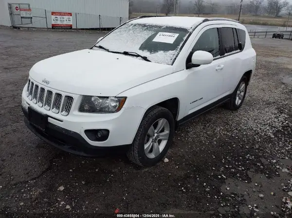1C4NJDEB2HD191736 2017 JEEP COMPASS - Image 2