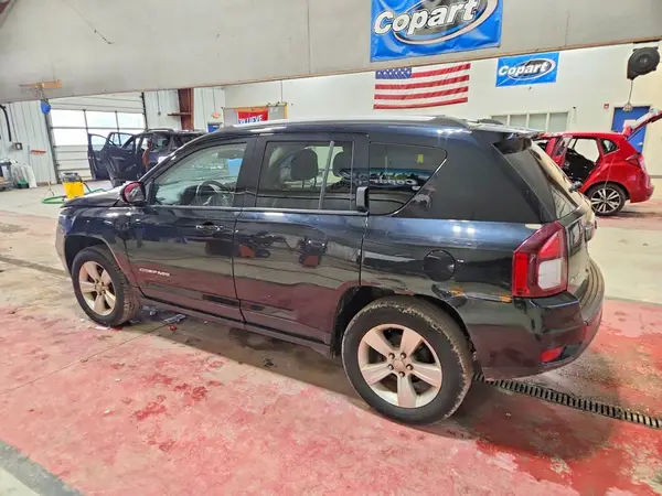 1C4NJDEB2HD191820 2017 JEEP COMPASS - Image 2