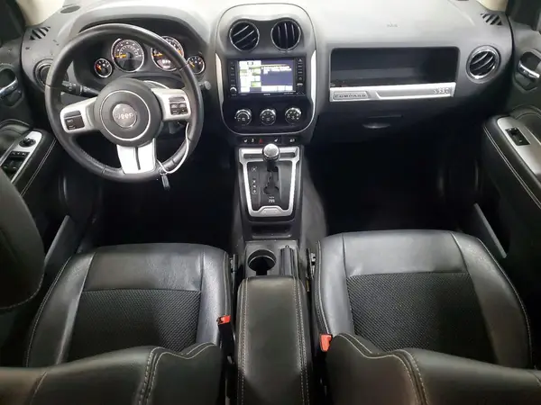 1C4NJDEB2HD208079 2017 JEEP COMPASS - Image 8