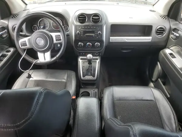 1C4NJDEB2HD210222 2017 JEEP COMPASS - Image 8