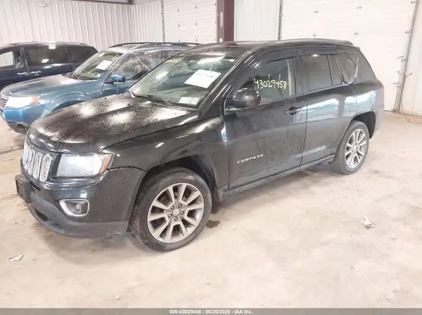 1C4NJDEB3GD534522 2016 JEEP COMPASS - Image 2