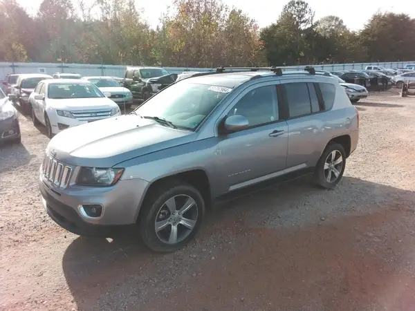 1C4NJDEB3GD558111 2016 JEEP COMPASS - Image 1