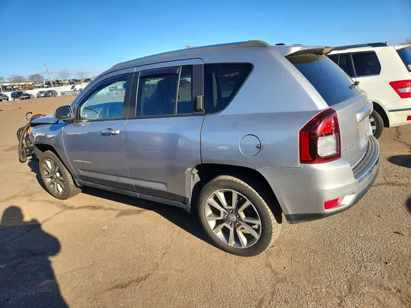 1C4NJDEB3GD572137 2016 JEEP COMPASS - Image 2