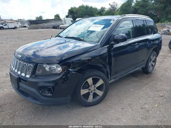 1C4NJDEB3GD613785 2016 JEEP COMPASS - Image 2