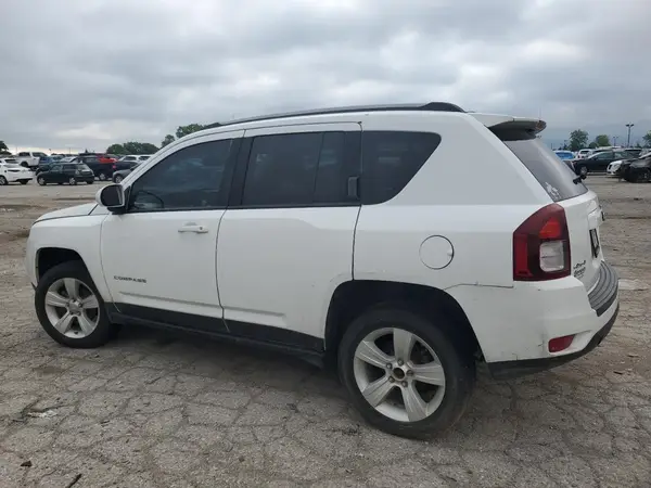 1C4NJDEB3GD646009 2016 JEEP COMPASS - Image 2