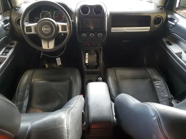 1C4NJDEB3GD663943 2016 JEEP COMPASS - Image 8