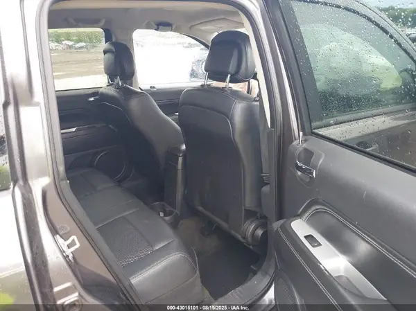 1C4NJDEB3GD674828 2016 JEEP COMPASS - Image 8