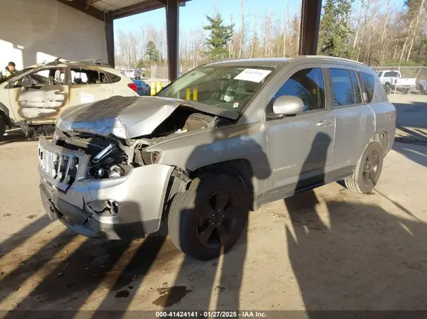 1C4NJDEB3GD723283 2016 JEEP COMPASS - Image 2