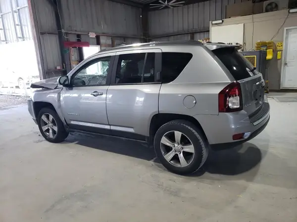 1C4NJDEB3GD729505 2016 JEEP COMPASS - Image 2