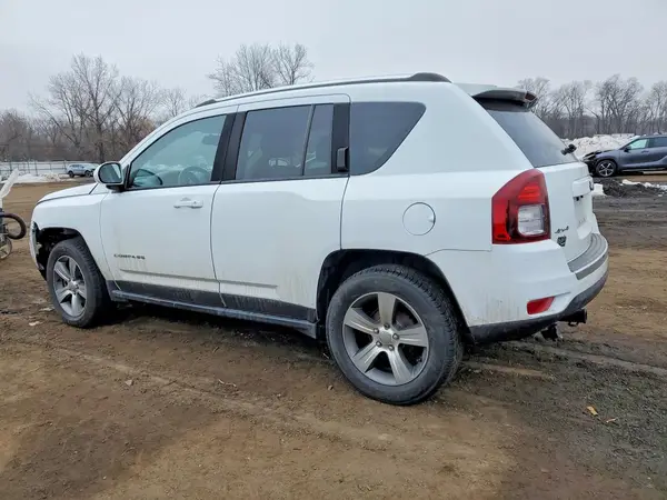 1C4NJDEB3GD733666 2016 JEEP COMPASS - Image 2