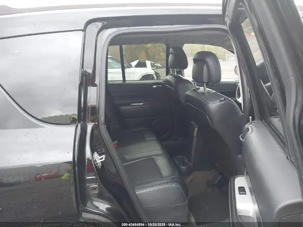 1C4NJDEB3GD745252 2016 JEEP COMPASS - Image 8