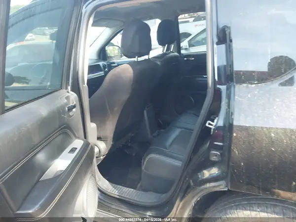 1C4NJDEB3GD757403 2016 JEEP COMPASS - Image 8