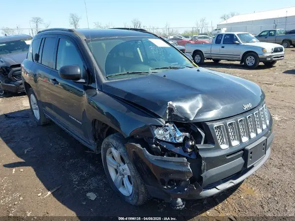 1C4NJDEB3GD759068 2016 JEEP COMPASS - Image 1